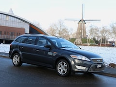 Ford Mondeo Wagon - 2.0-16V 146PK 107kW YoungTimer Airco Trekhaak door inruil verkregen Top Staat
