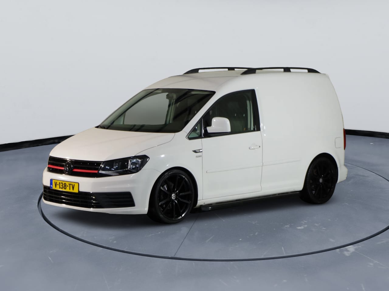 Volkswagen Caddy - 2.0 TDI L1H1 BMT Economy Business 2.0 TDI L1H1 BMT Economy Business, Leder, Carplay, Elek. Ramen, Bluetooth, Airco - AutoWereld.nl