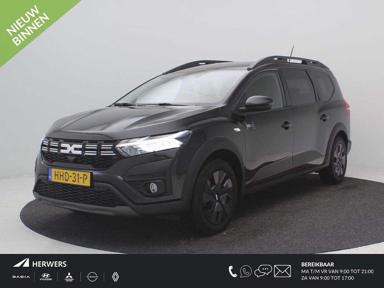 Dacia Jogger - 1.6 Hybrid 140 Expression 7-pers. AUTOMAAT / Trekhaak / 7-persoons / Navigatie middels App - AutoWereld.nl