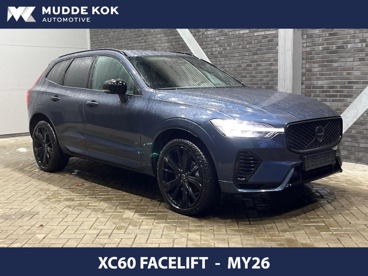 Volvo XC60 - T8 Plug-in hybrid Plus Black Edition | FACELIFT | ACC | 360° Camera | Panoramadak | Stoel+ - AutoWereld.nl