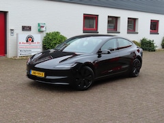 Tesla Model 3 - RWD Premium Highland/ Facelift met richtingaanwijzerhendel en front camera/ LFP accu/ Stoe