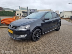 Volkswagen Polo - 1.4-16V Highline