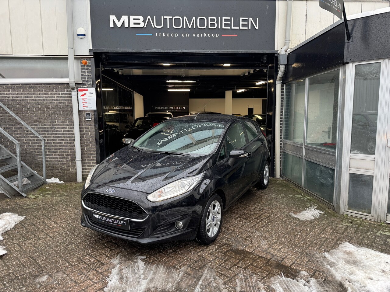 Ford Fiesta - 1.0 Style Ultimate/Zwart/APK/Airco/Nap/5Deurs!! - AutoWereld.nl