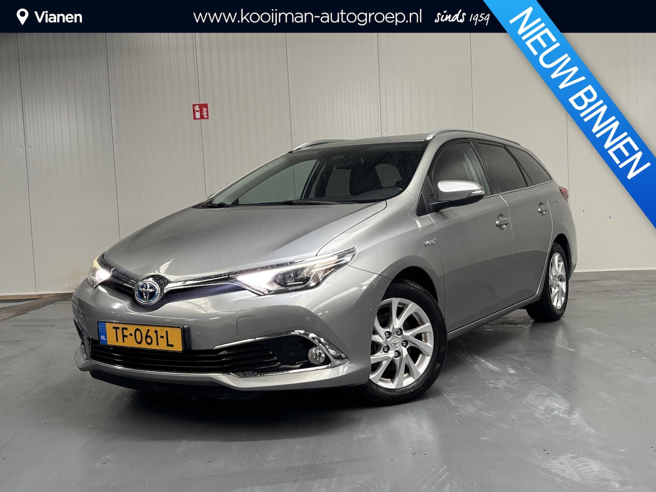 Toyota Auris Touring Sports - 1.8 Hybrid Executive 1.8 Hybrid Executive - AutoWereld.nl