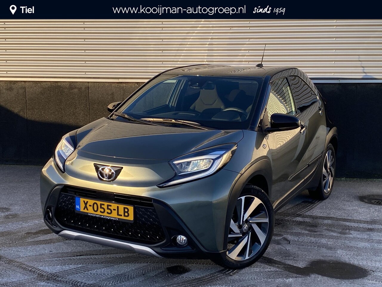 Toyota Aygo X - 1.0 VVT-i S-CVT Envy Automaat, 1e eign. NL-auto, Navigatie, Apple CarPlay/Android Auto, pa - AutoWereld.nl