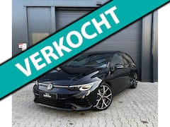 Volkswagen Golf - 2.0 TSI R 4Motion PANO AKRA HUD HARMAN KARDON