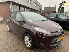 Ford Fiesta - 1.25 Limited 2010 € 3750.- 1 Jr. Apk , NAP , Airco