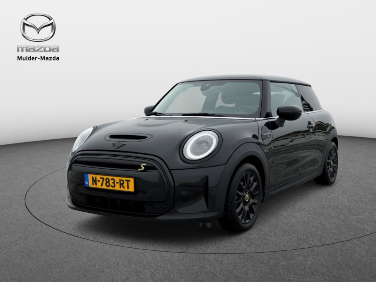 MINI Mini-Electric - Charged 33 kWh | Driving Assistant | Panoramadak | Black pakket - AutoWereld.nl