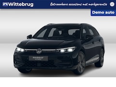 Volkswagen Passat Variant - 1.5 eHybrid 272PK DSG R-Line Business / Trekhaak / Black Style / Panoramadak / 19'' LMV /