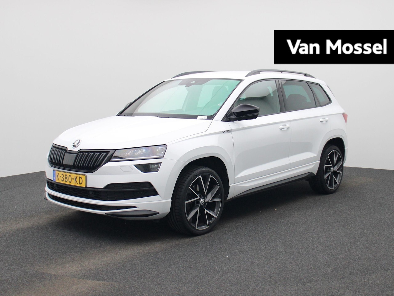 Skoda Karoq - 1.5 TSI ACT Sportline Business 1.5 TSI ACT Sportline Business - AutoWereld.nl