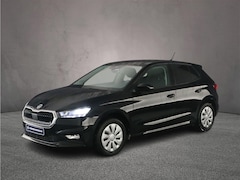 Skoda Fabia - Selection 1.0 TSI 95pk Cruise control, Parkeersensor achter, App connect, Bluetooth, DAB,