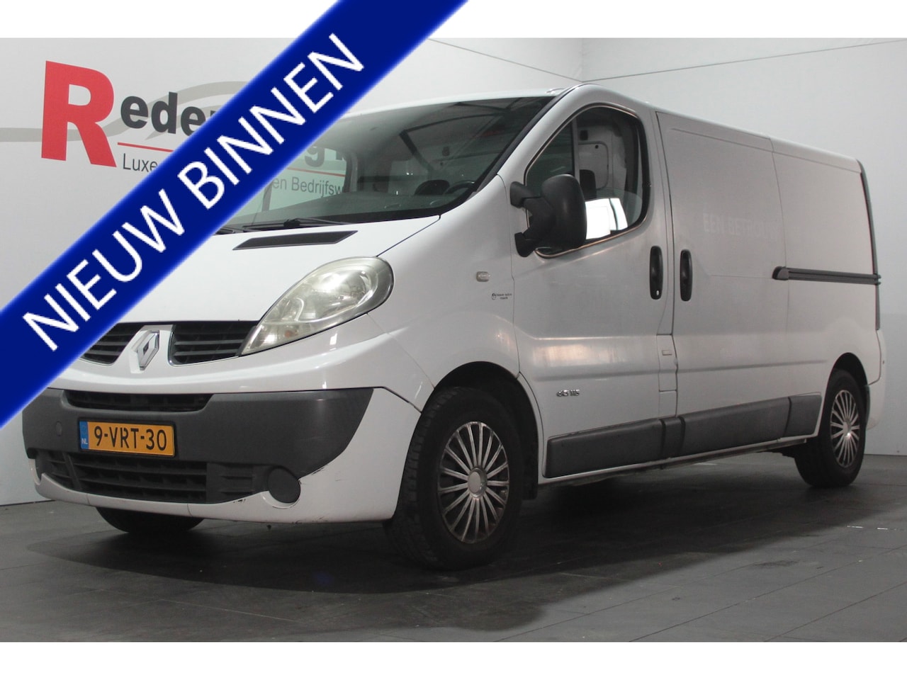 Renault Trafic - 2.0 dCi T29 L2H1 Générique - Koelwagen - Parksens. achter - AutoWereld.nl