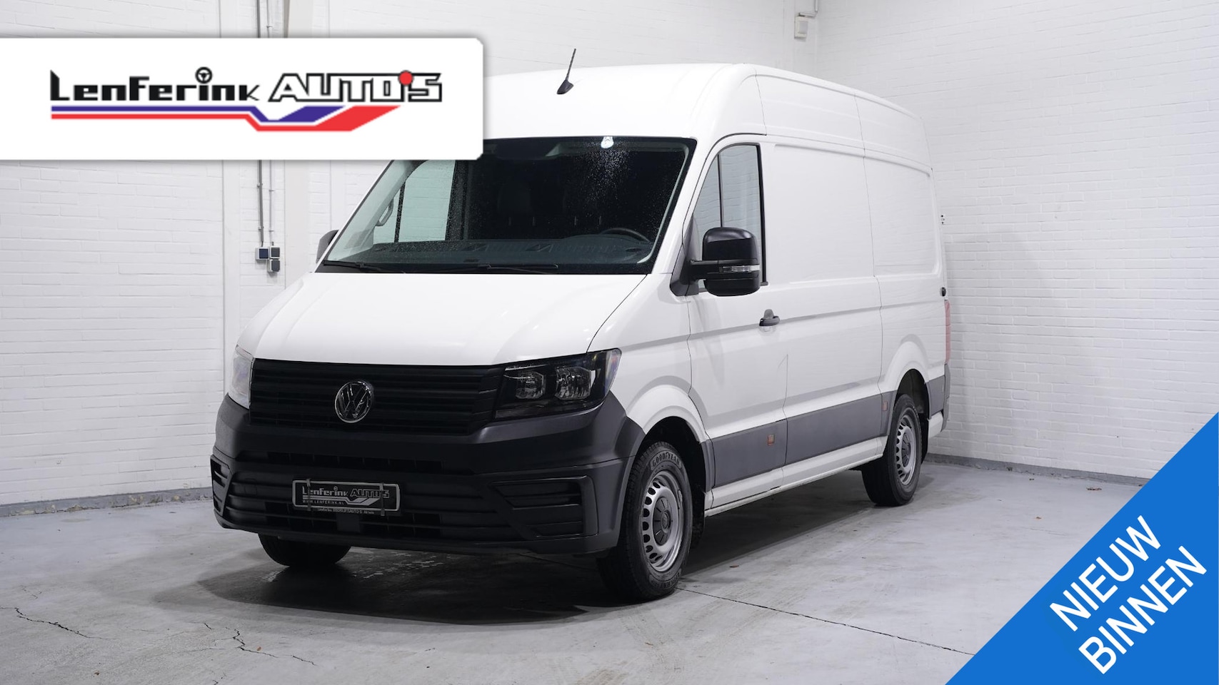 Volkswagen Crafter - 2.0 TDI 140 pk L3H3 Airco, App Connect 270 Graden Deuren, Laadruimte Pakket, Opstap achter - AutoWereld.nl