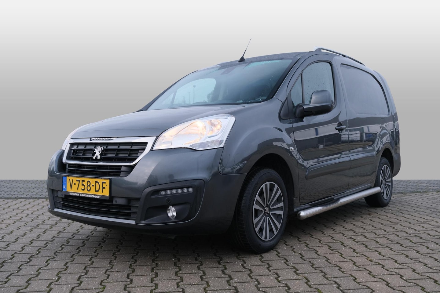 Peugeot Partner - 122 1.6 BlueHDi 120 L2 Première S&S - AutoWereld.nl