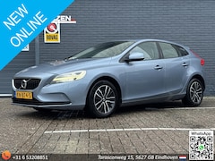 Volvo V40 - 2.0 D2 Nordic+ | € 5.450, - NETTO | Leder | PDC | Stoelverwarming | Cruis | Trekhaak | Nav