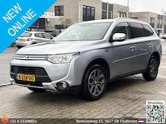 Mitsubishi Outlander - 2.0 PHEV Instyle X-Line | PDC | Leder | Stoelverwarming/Verkoeling | Cruis | Navi |