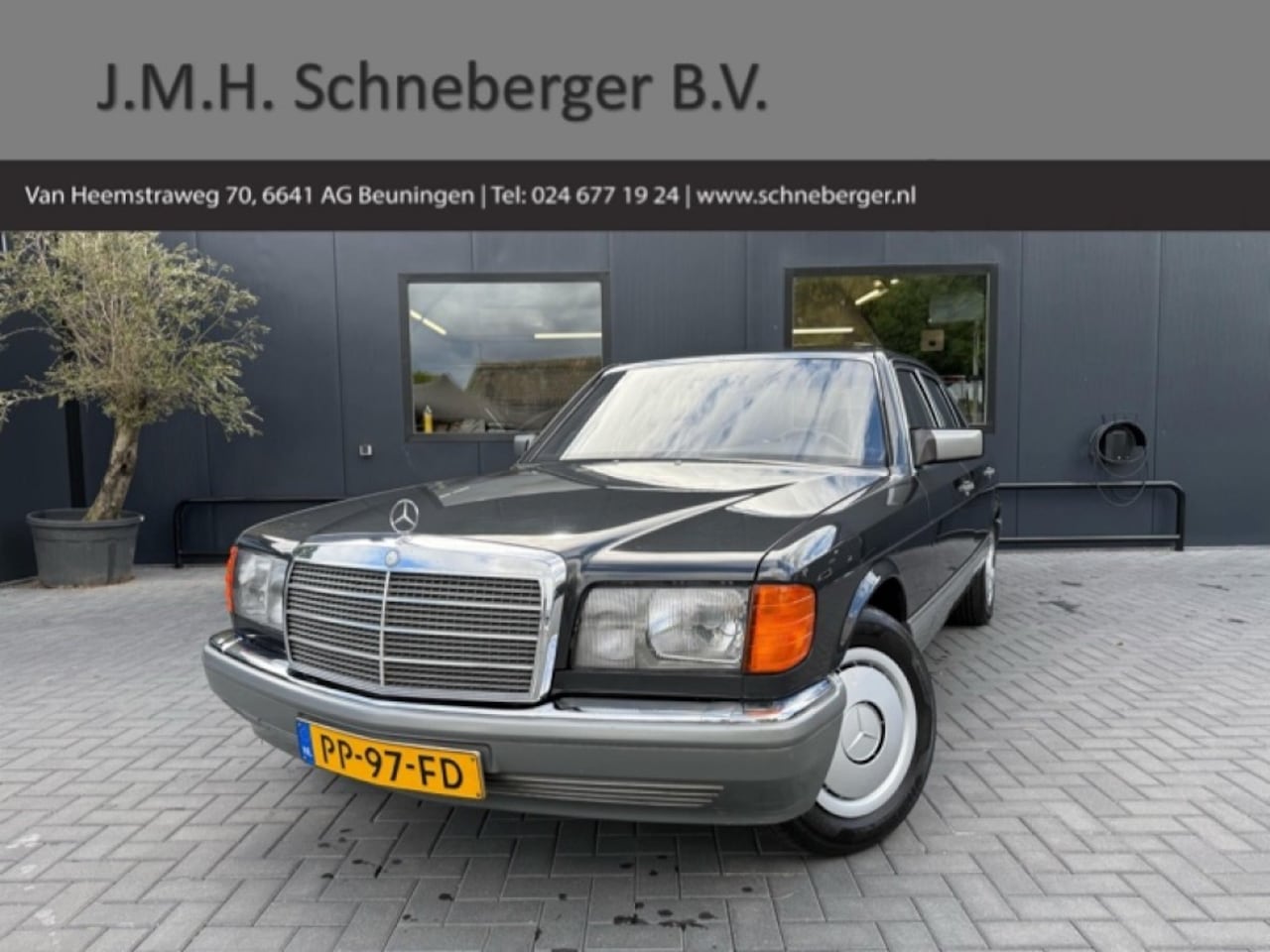 Mercedes-Benz S-klasse - 260SE (W126) / Automaat / Lage KM! / Schuifdak - AutoWereld.nl