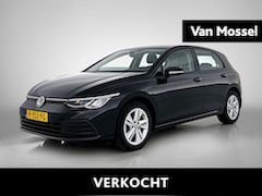 Volkswagen Golf - 1.0 TSI Life | 110PK | Digital Cockpit | Keyless Start | Parkeersensoren | Navigatie | Air