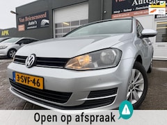 Volkswagen Golf Variant - 1.2 TSI Comfortline 6 bak met parkeersensoren en navigatie en bluetooth telefoon / media e