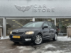 Skoda Octavia Combi - 1.6 TDI Greentech Ambition Businessline |CRUISE|NAVI|PDC|TREKHAAK|CLIMA