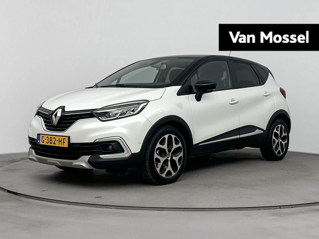Renault Captur - 1.3 TCe Intens 150PK | Automaat | Navigatie | Climate Control | Cruise Control - AutoWereld.nl