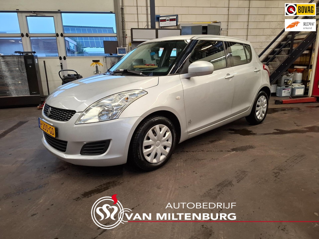 Suzuki Swift - 1.2 Comfort Airco All Season banden - AutoWereld.nl