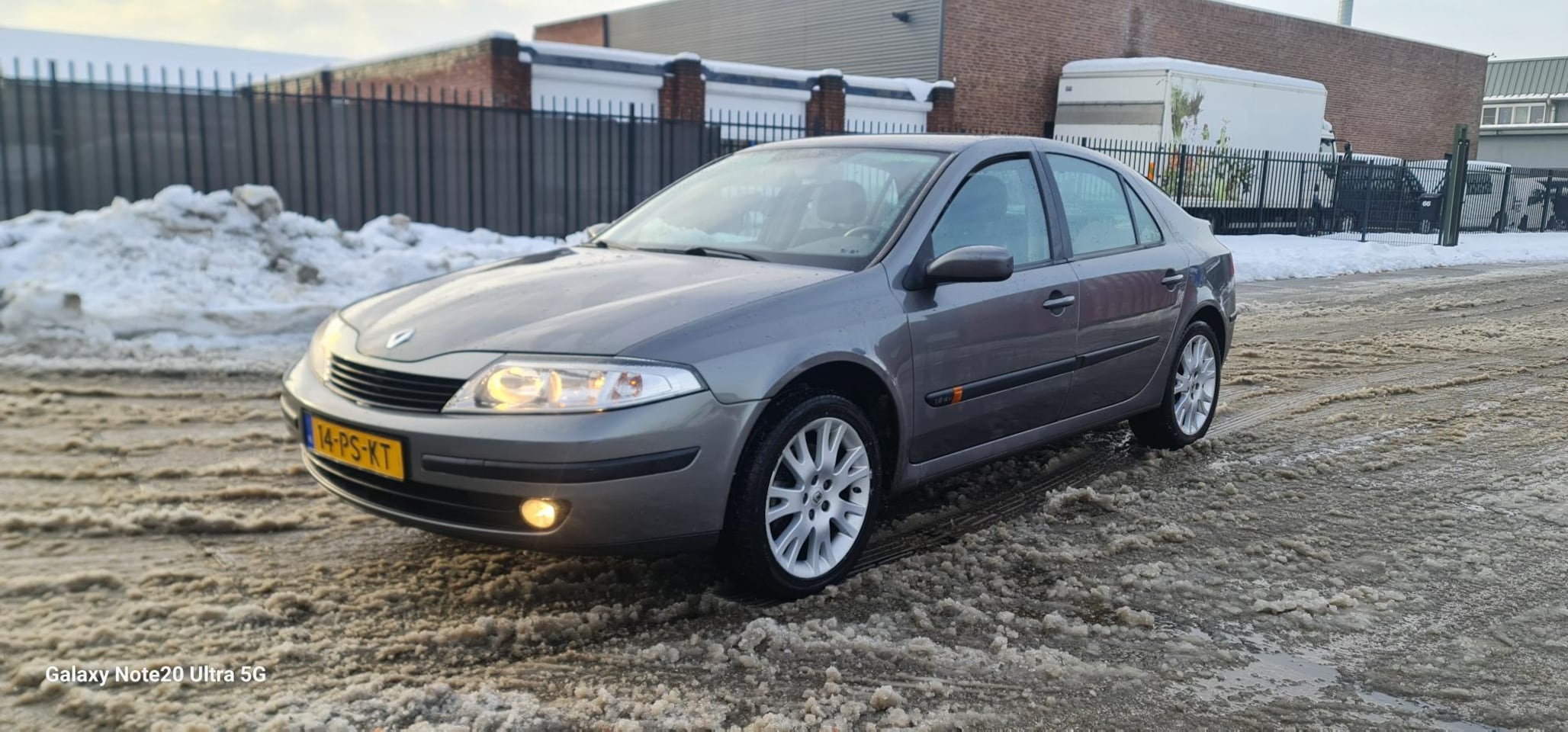 Renault Laguna - 1.8-16V Dynamique 1e Eigenaar Airco Clima cruise controle Inruil en 3-6-12 maanden garantiel mogelijk - AutoWereld.nl