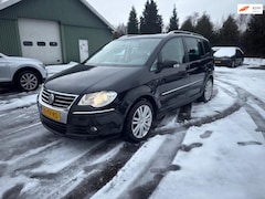 Volkswagen Touran - 1.4 TSI Highline clima navi cruisse trekh lichtmetalen velgen
