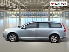 Volvo V70 - 3.0 T6 AWD Momentum Dealer onderhouden/schuifdak/geventileerde stoelen/garantie
