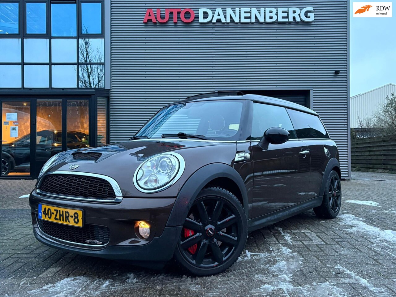 MINI Clubman - Mini 1.6 John Cooper Works PANO LEER 244PK - AutoWereld.nl