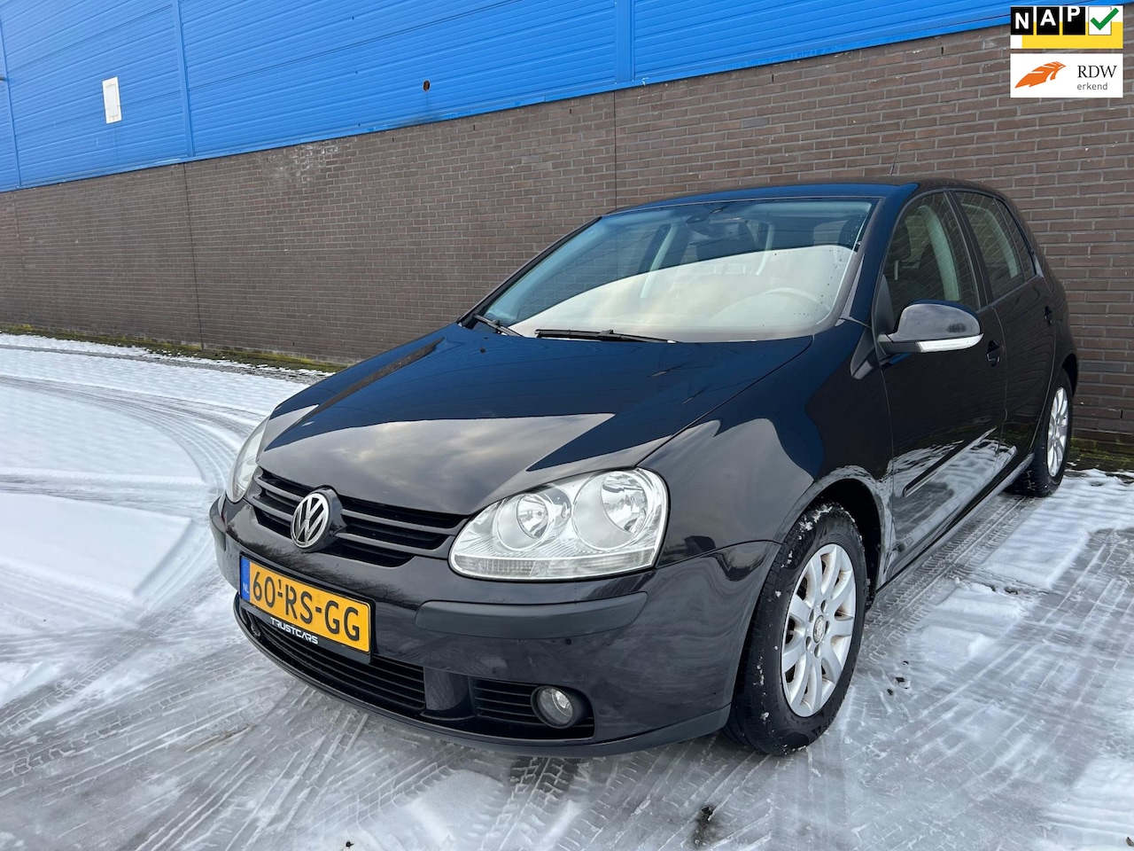 Volkswagen Golf - 1.6 FSI Comfortline | Cruise Control | Trekhaak | regensensor | Isofix | Climate Control | - AutoWereld.nl