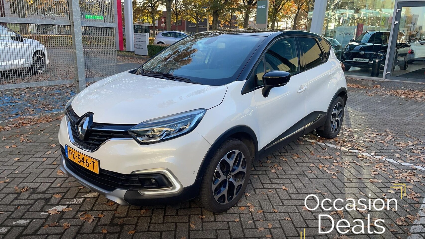Renault Captur - 1.2 TCe Edition One Navigatie | Schuif/kanteldak | Climate Control | Stoelverarming | - AutoWereld.nl