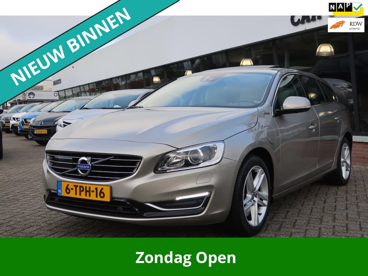 Volvo V60 - 2.4 D6 AWD Plug-In Hybrid Summum 2e EIG_ADAP-CRUIS_BLIZ_NAP. - AutoWereld.nl