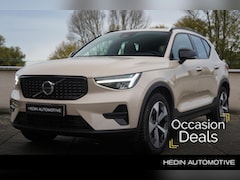 Volvo XC40 - 2.0 B4 Plus Dark | Trekhaak | Verwarmbare voorruit | Achteruitrijcamera | 19 inch | Google