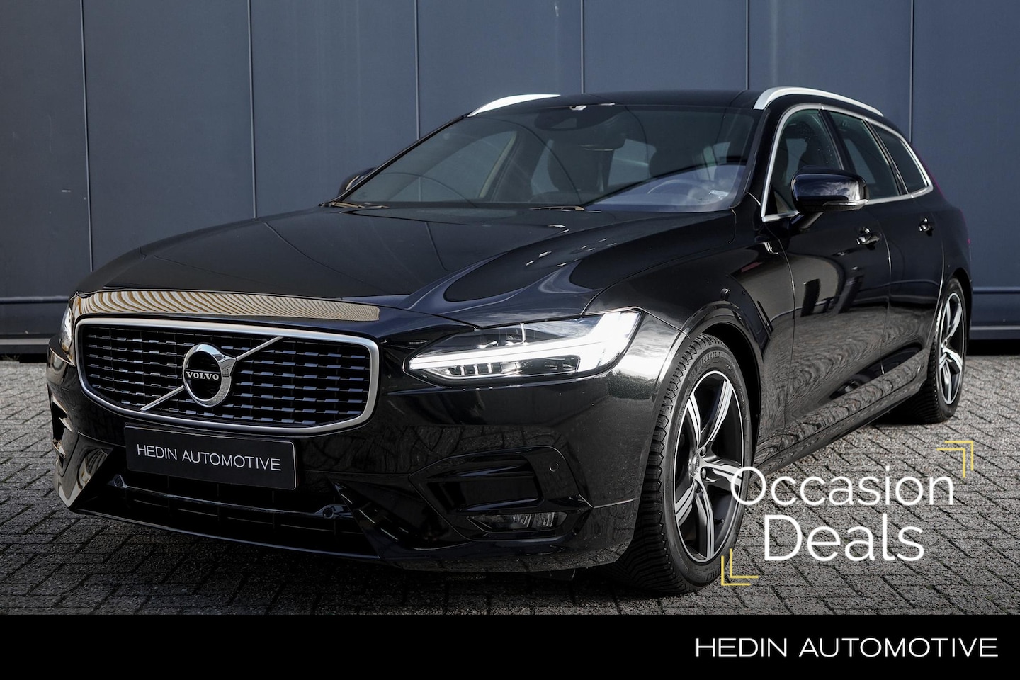 Volvo V90 - 2.0 T4 Business Sport | Trekhaak | Pilot assist | Polestar optimalisatie | All season band - AutoWereld.nl