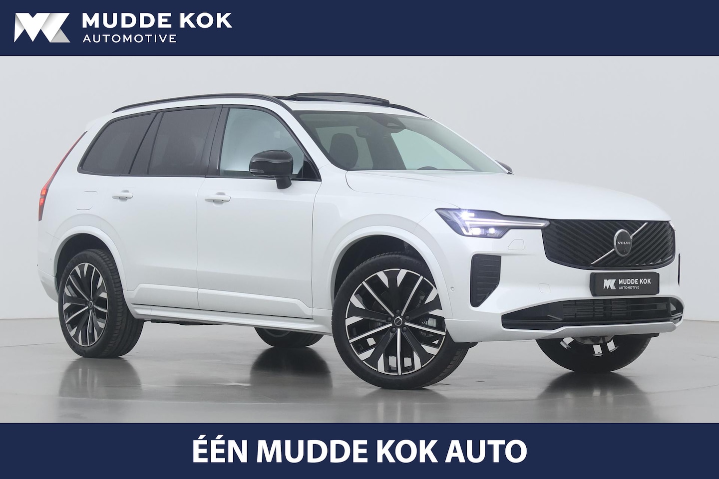 Volvo XC90 - T8 Plug-in hybrid Plus Dark | FACELIFT | Panoramadak | Head-Up | 360 Camera | Stoel+Stuurv - AutoWereld.nl