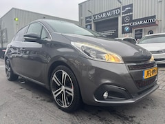 Peugeot 208 - 1.2 PureTech GT-line / 75 DKM / A. UITRIJCAMERA