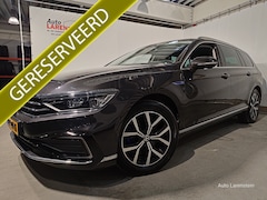 Volkswagen Passat Variant - 1.4 TSI 218pk PHEV GTE Business Carplay / Elektr.A.Klep / A.Cam./ Trekhaak / Adapt.Cruise