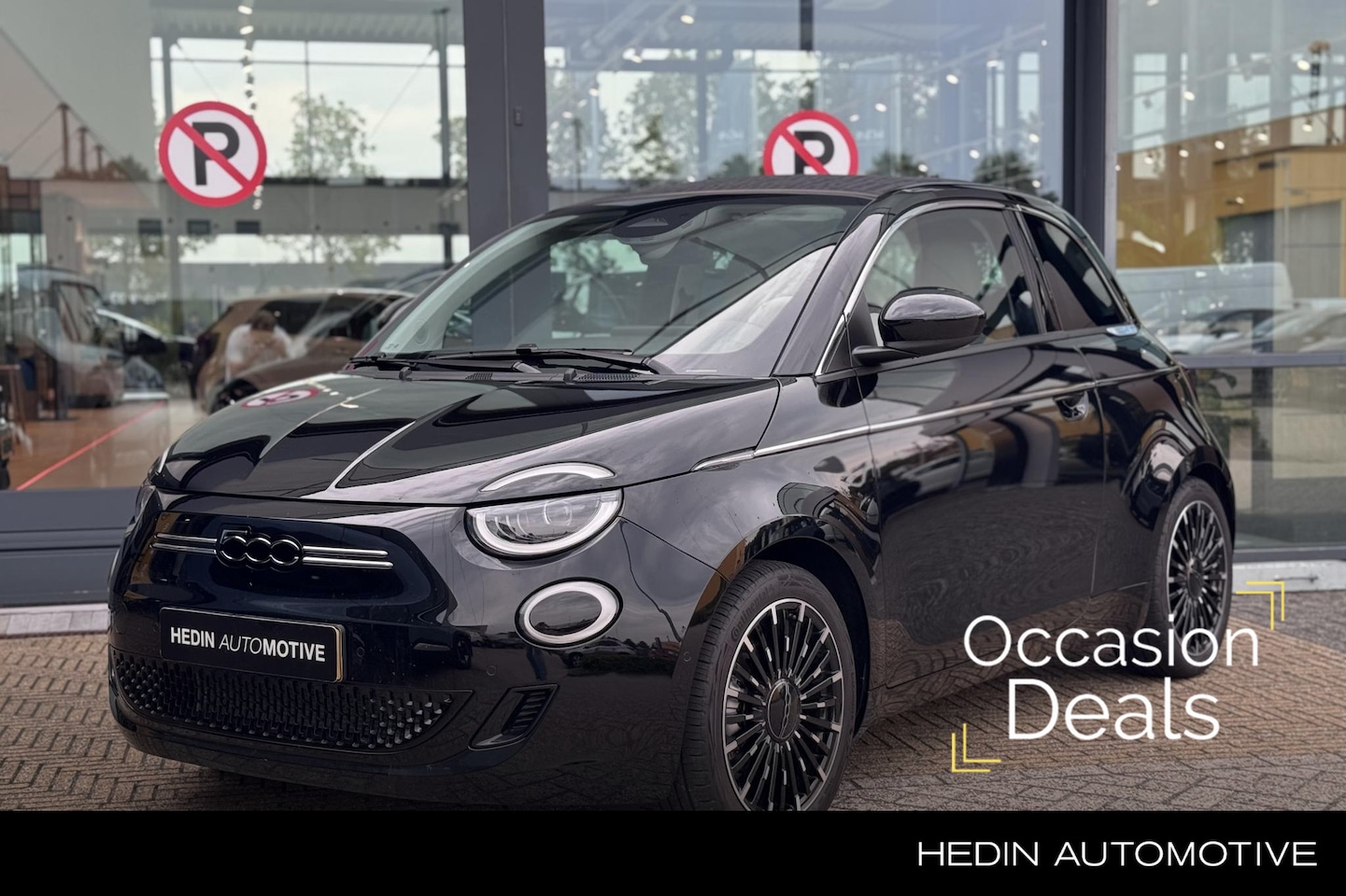 Fiat 500 C - La Prima 42 kWh | Navigatie | Adaptive Cruise Control | Stoelverwarming | Camera | PDC V+A - AutoWereld.nl