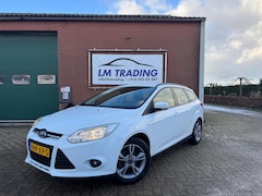 Ford Focus Wagon - 1.0 EcoBoost Edition NIEUWE DISTRIBUTIERIEM + GROTE BEURT, STOELVERWARMING TREKHAAK PDC LM