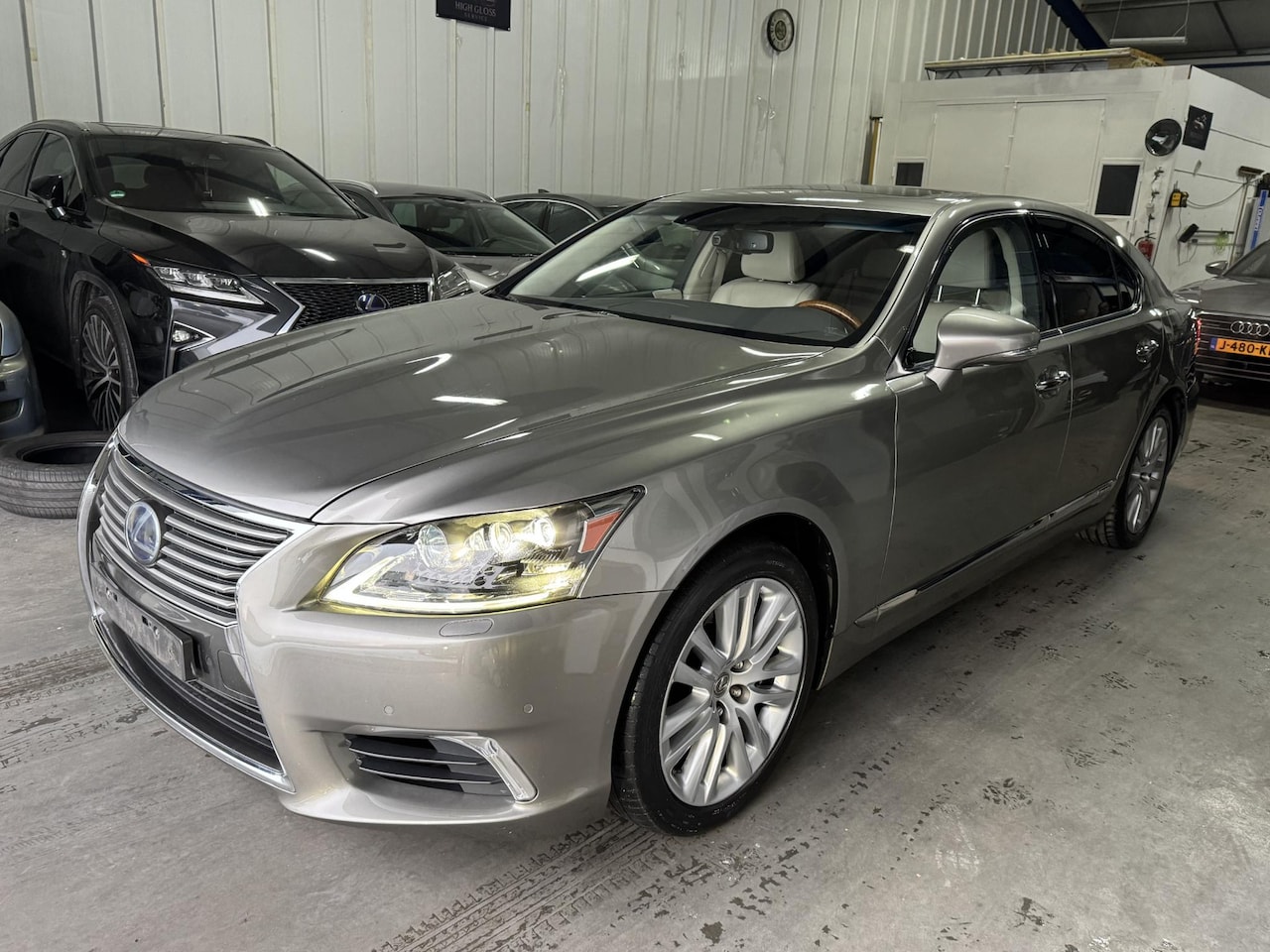 Lexus LS 600h - President *Vol Lexus dealer oh* Nieuwe HHCheck - AutoWereld.nl