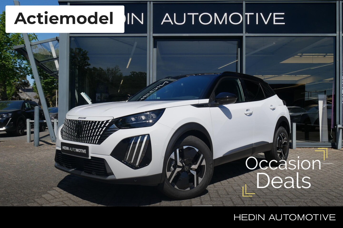 Peugeot 2008 - 1.2 Hybrid 145 GT | Nieuw uit voorraad | Navigatie | Camera | Adaptieve Cruise control | 1 - AutoWereld.nl