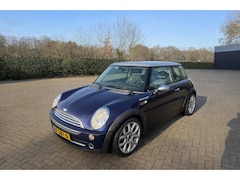 MINI Cooper - 1.6 Park Lane | Leder | Xenon | Stoelverwarming | Cruise | Climate | Nieuwe APK | Pepper