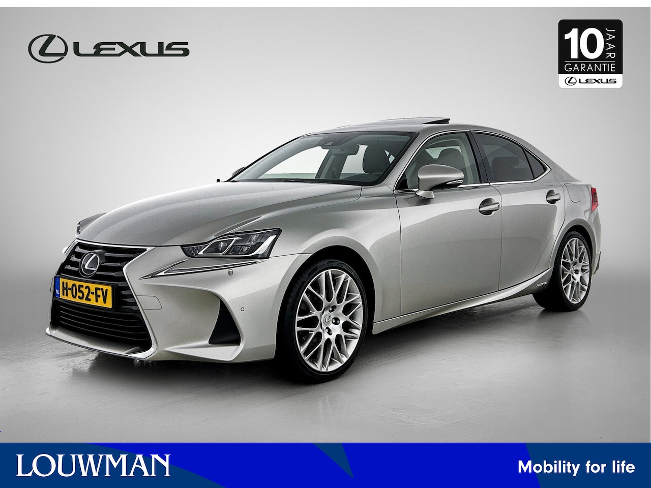 Lexus IS - 300h Hybrid Business Line | Premium uitgevoerd | Elektrisch schuif kantel dak | - AutoWereld.nl