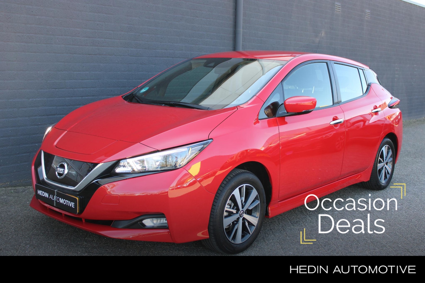 Nissan LEAF - Acenta 40 kWh NL-Auto | Navigatie | Camera | Climate Controle | Cruise Control | Radio-DAB - AutoWereld.nl