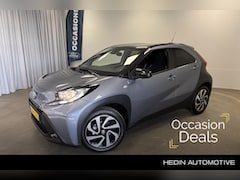 Toyota Aygo X - 1.0 VVT-i MT Play | Camera | Stoelverwarming | BI-Tone | Car Play