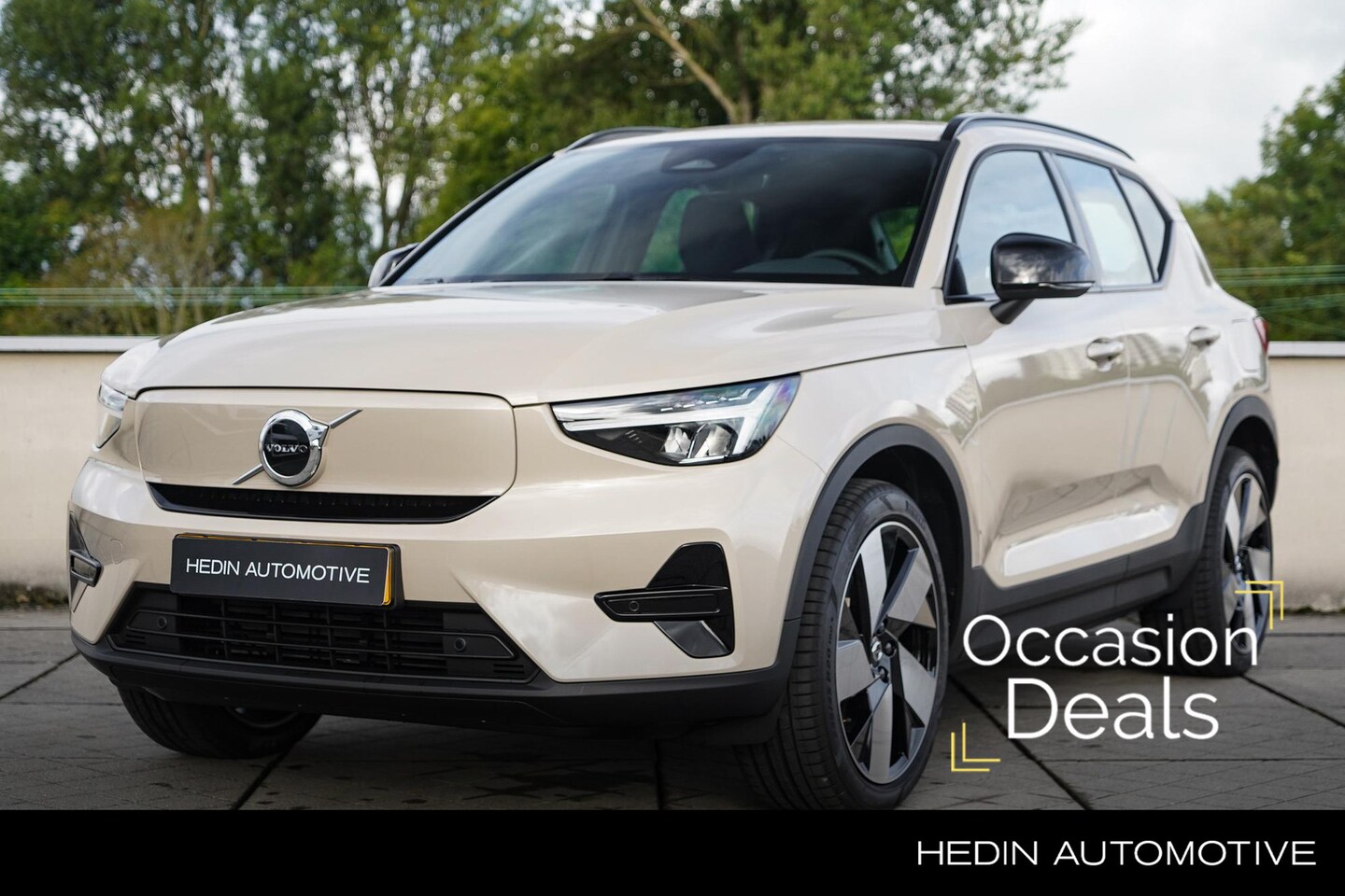 Volvo EX40 - Single Motor Plus 20" velgen | Stoel- en Stuurverwarming | Apple Carplay / Android auto - AutoWereld.nl