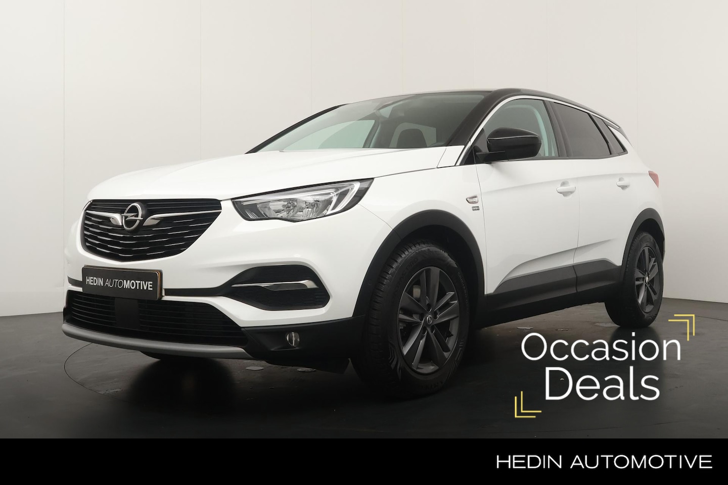 Opel Grandland X - 1.2 Turbo Edition 2020 Climate control | Apple Carplay/Android Auto | Navigatie | Parkeers - AutoWereld.nl