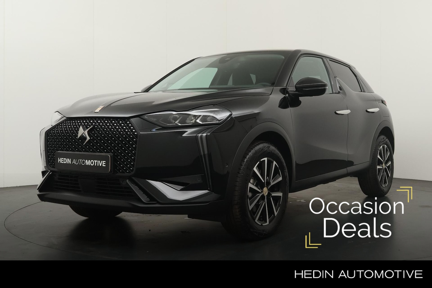 DS 3 - Hybrid 145 Edition France | Climate Control | 17" LM Velgen | Velours/ Alcantara bekleding - AutoWereld.nl