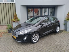 Ford Fiesta - 1.0 EcoBoost Titanium | Airco | Cruise controle | Trekhaak | LM velgen |